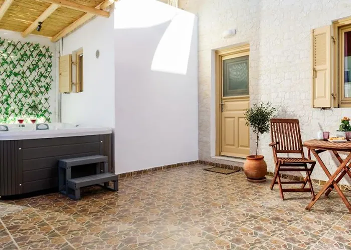 Lägenhet Heart Of - Private House With Jacuzzi Oia