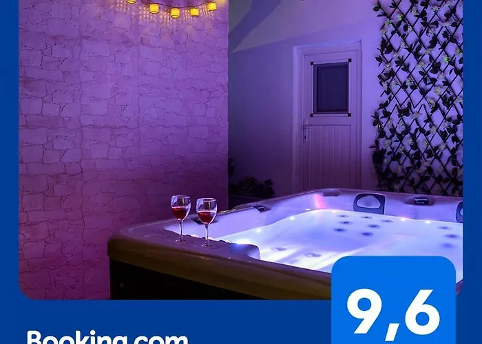 Heart Of - Private House With Jacuzzi Lägenhet Oia